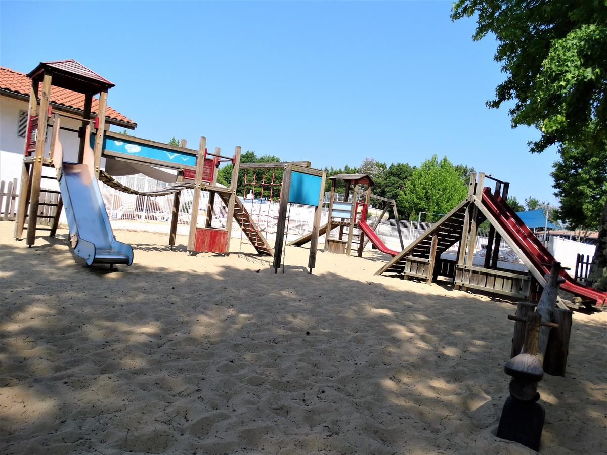 Camping Sunissim L'Airial By Locatour Hotell Soustons Eksteriør bilde